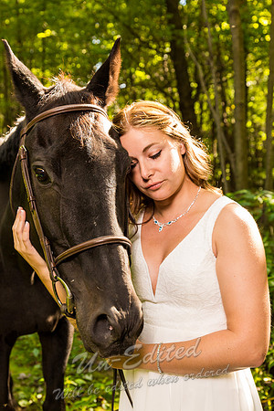 79-Heidi n Brandon n Horse
