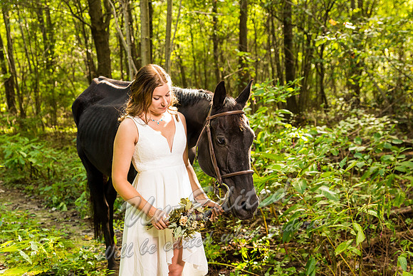 29-Heidi n Brandon n Horse