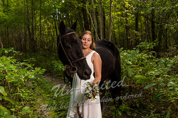 22-Heidi n Brandon n Horse