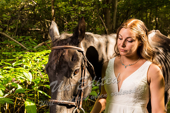 94-Heidi n Brandon n Horse