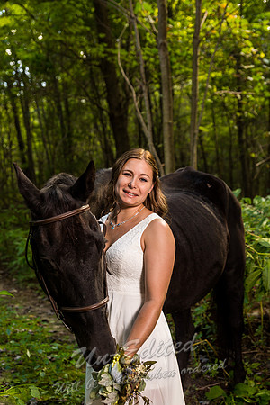 15-Heidi n Brandon n Horse
