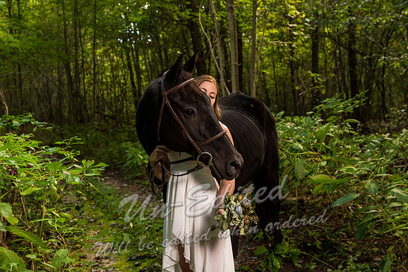 23-Heidi n Brandon n Horse