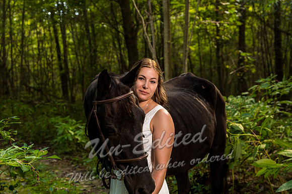 11-Heidi n Brandon n Horse
