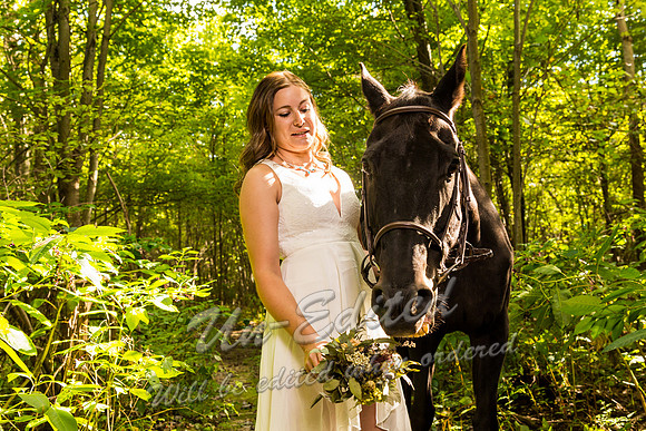 43-Heidi n Brandon n Horse