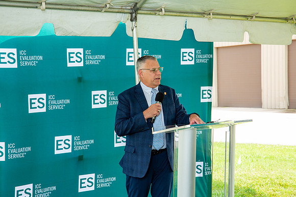236-ICC Ribbon Cutting