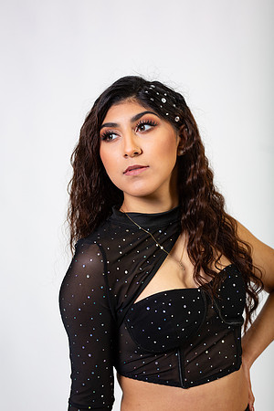 6-Natalie in Black