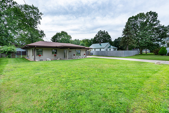 7-51460 Lake Street-HDR