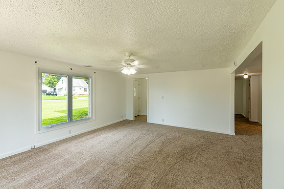 40-51460 Lake Street-HDR