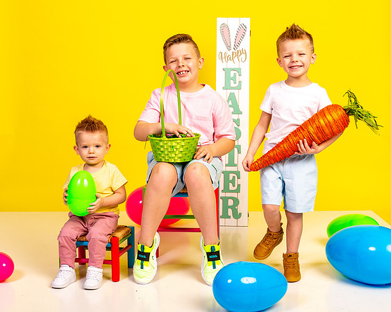 339-Easter Bunnies 2023