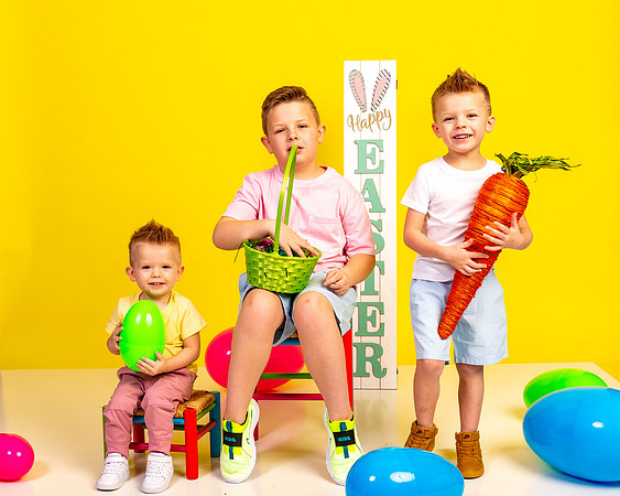 341-Easter Bunnies 2023
