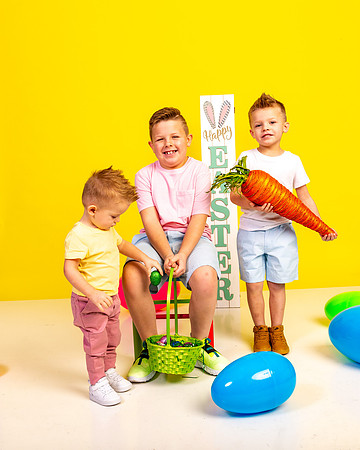 342-Easter Bunnies 2023