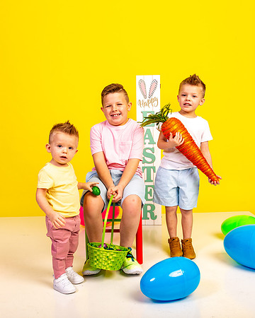 343-Easter Bunnies 2023
