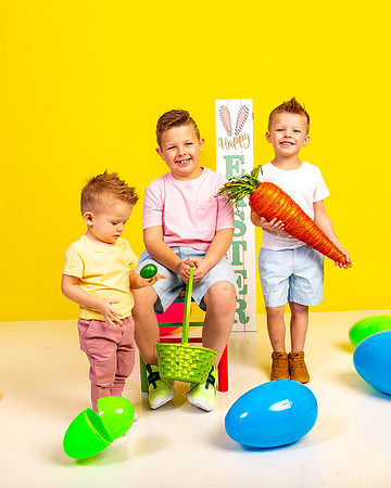 345-Easter Bunnies 2023