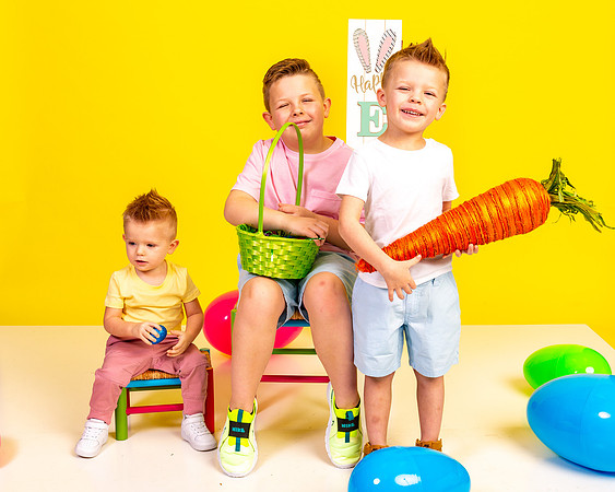 48-Easter Bunnies 2023