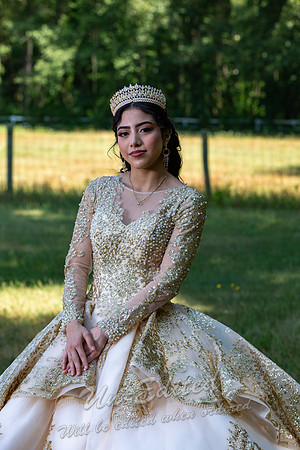 19-Quinceanera-Kim