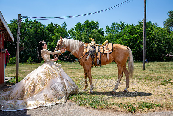 275-Quinceanera-Kim