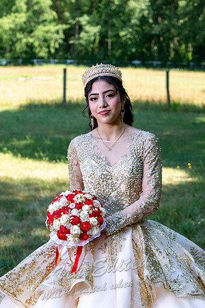 45-Quinceanera-Kim