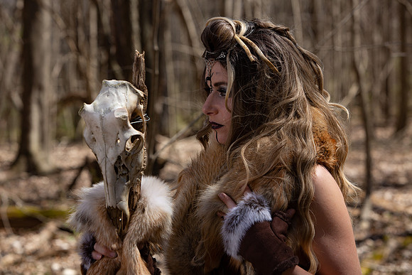 Heidi The Viking-170