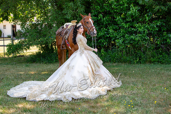 86-Quinceanera-Kim