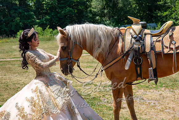 272-Quinceanera-Kim