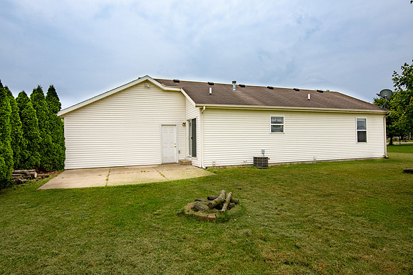 235-30623 Swede Dr-HDR