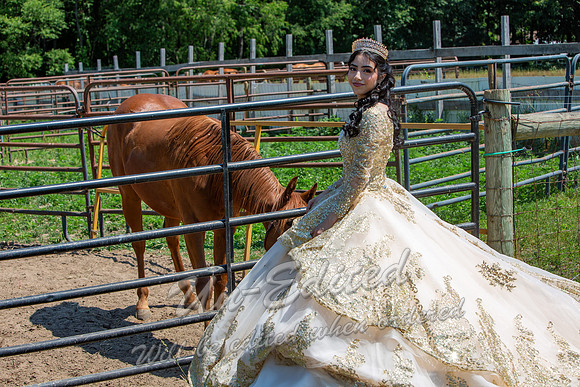 224-Quinceanera-Kim