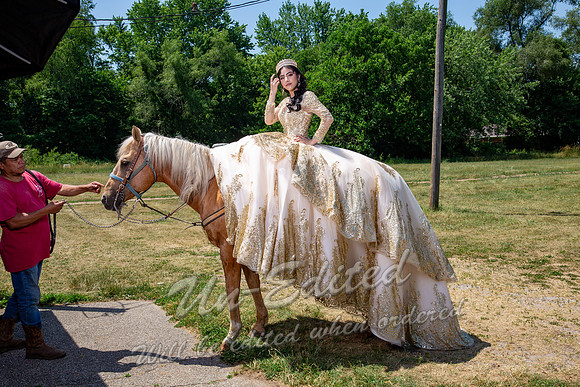 253-Quinceanera-Kim