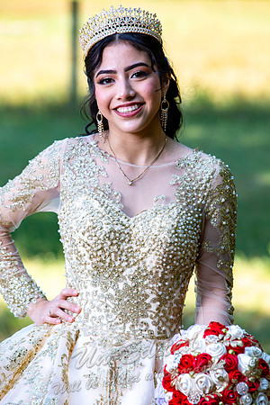 53-Quinceanera-Kim
