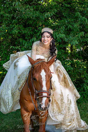 180-Quinceanera-Kim