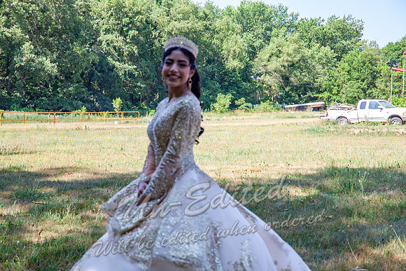 317-Quinceanera-Kim