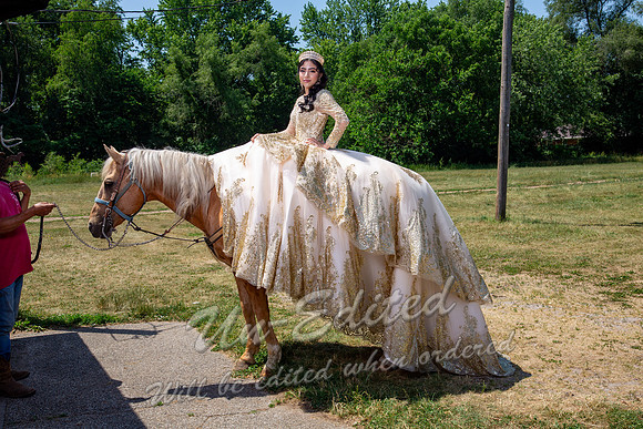 257-Quinceanera-Kim