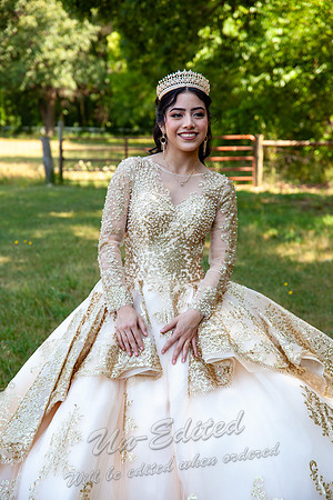 305-Quinceanera-Kim