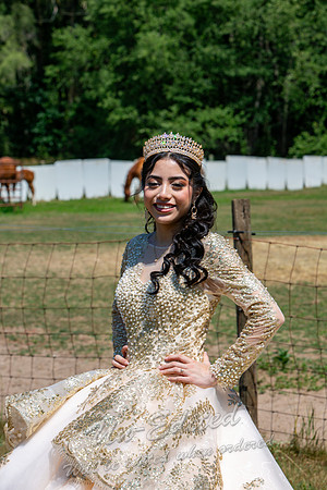 212-Quinceanera-Kim