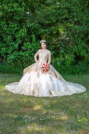 63-Quinceanera-Kim