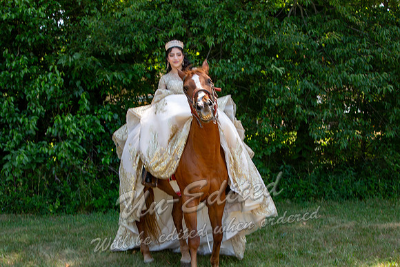200-Quinceanera-Kim