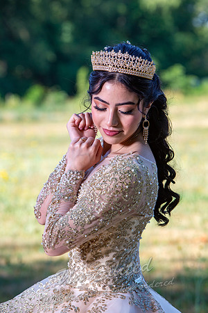 40-Quinceanera-Kim