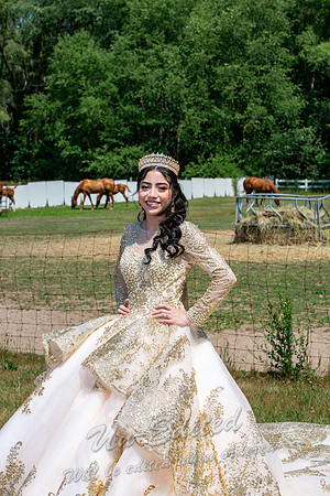 213-Quinceanera-Kim