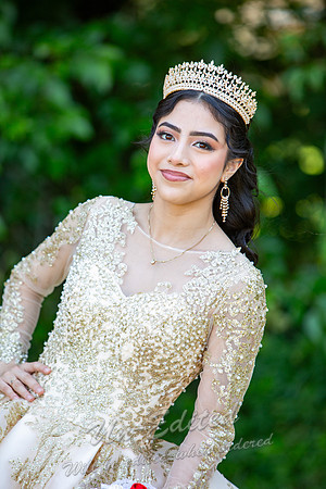 76-Quinceanera-Kim
