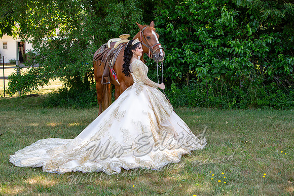 87-Quinceanera-Kim