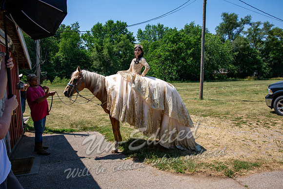 259-Quinceanera-Kim
