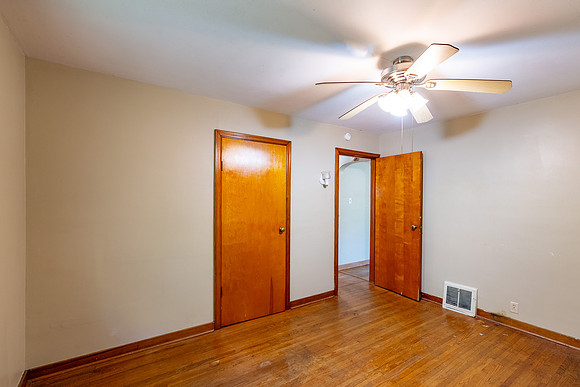 1219 Westwood Dr-25-HDR