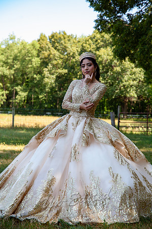 309-Quinceanera-Kim