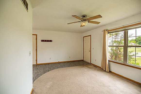 260-30623 Swede Dr-HDR