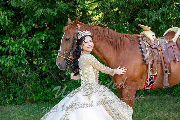 93-Quinceanera-Kim