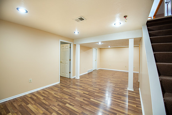 186-50531 Weeping Willow West-HDR