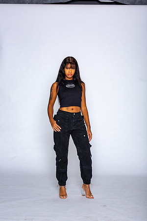 18-Nicole Branding