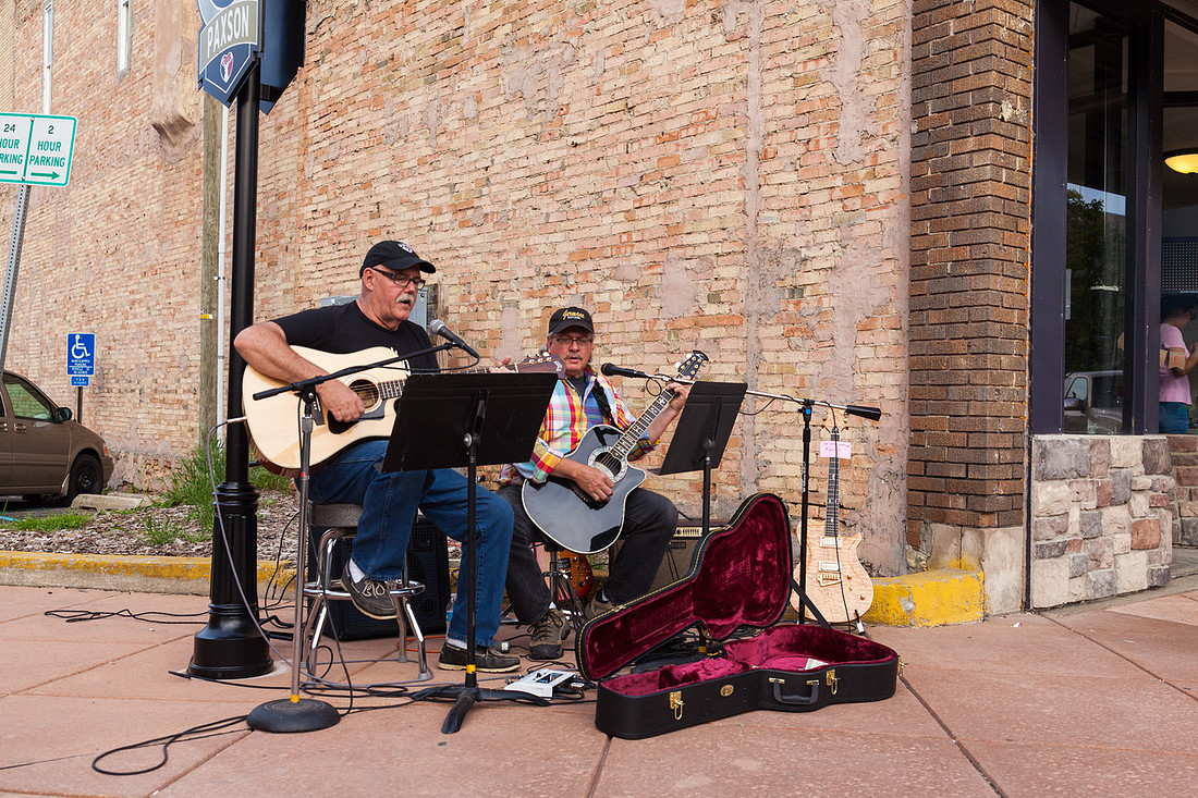 Picture of musicians playing outside