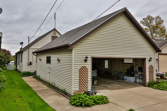 25825 Lake Dr_Elkhart-004