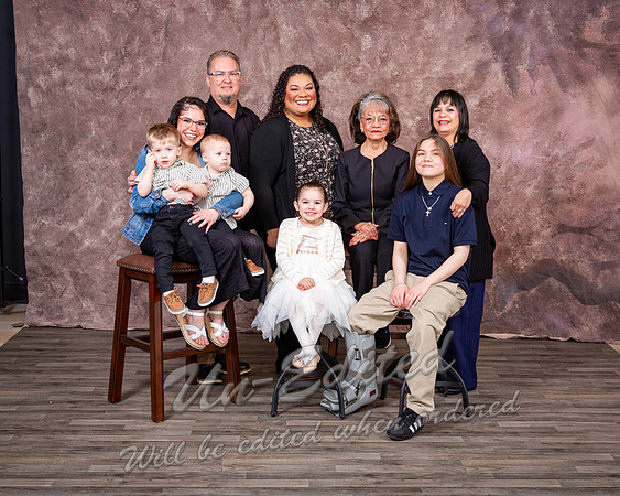 25-Precilla Family