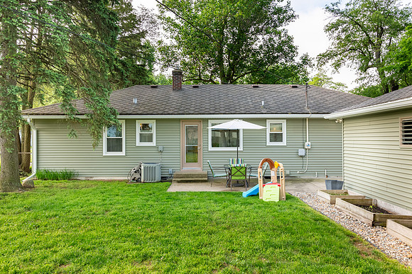 102-19619 Arlington Ave-HDR